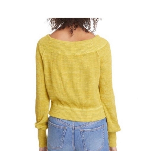EUC FREE PEOPLE SUGAR RUSH OFF THE SHOULDER SWEATER SZ MED - Picture 15 of 15